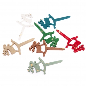 Drewniane jelonki na piku 7,7 x 4 cm 7 szt. zocon